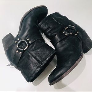 FRYE Tabitha Harness Short